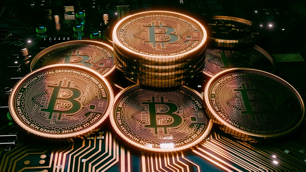 Bitcoin пробил исторический максимум: что дальше с ценой в 2025